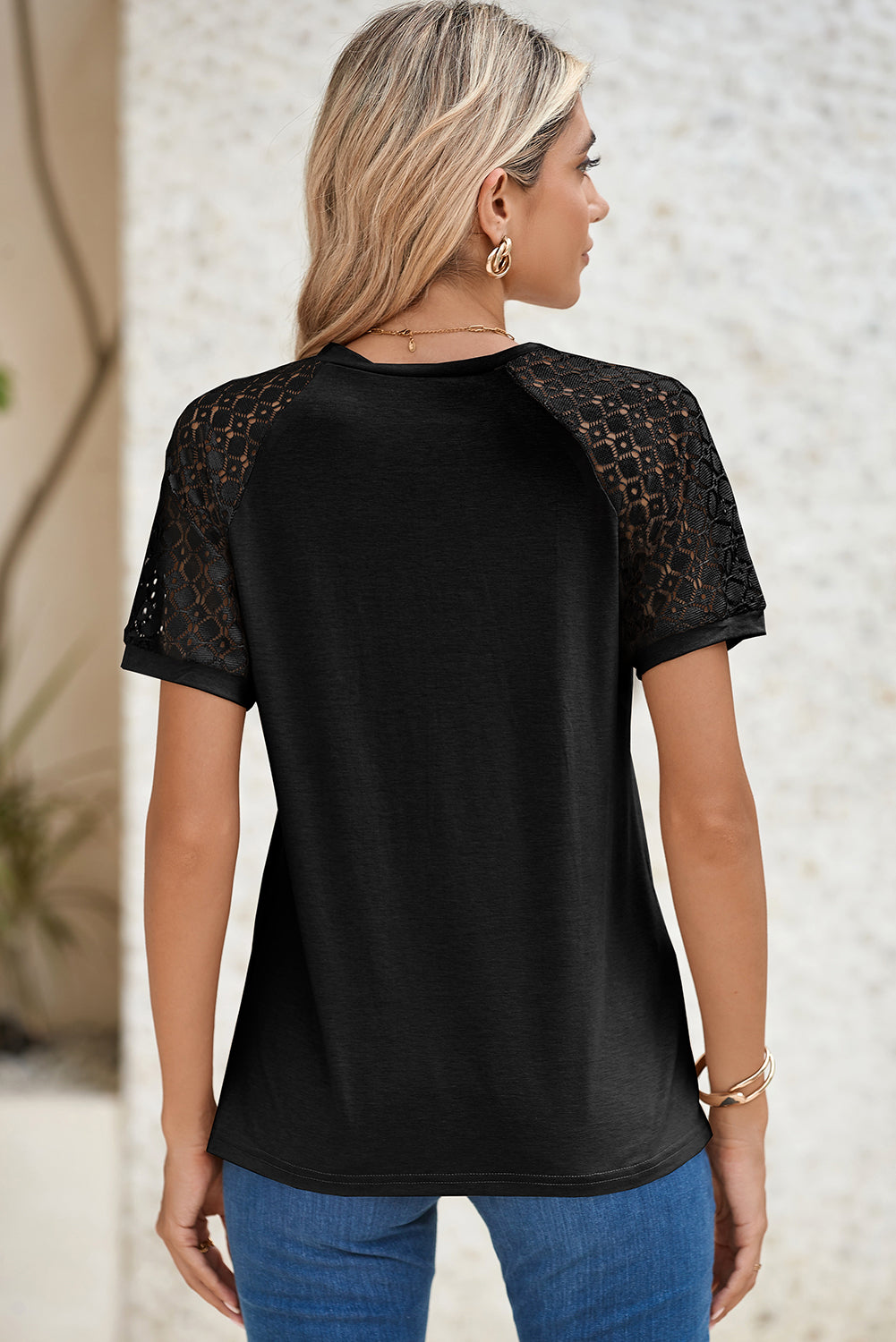 Seamed Detail Contrast Lace Raglan Sleeve Tee