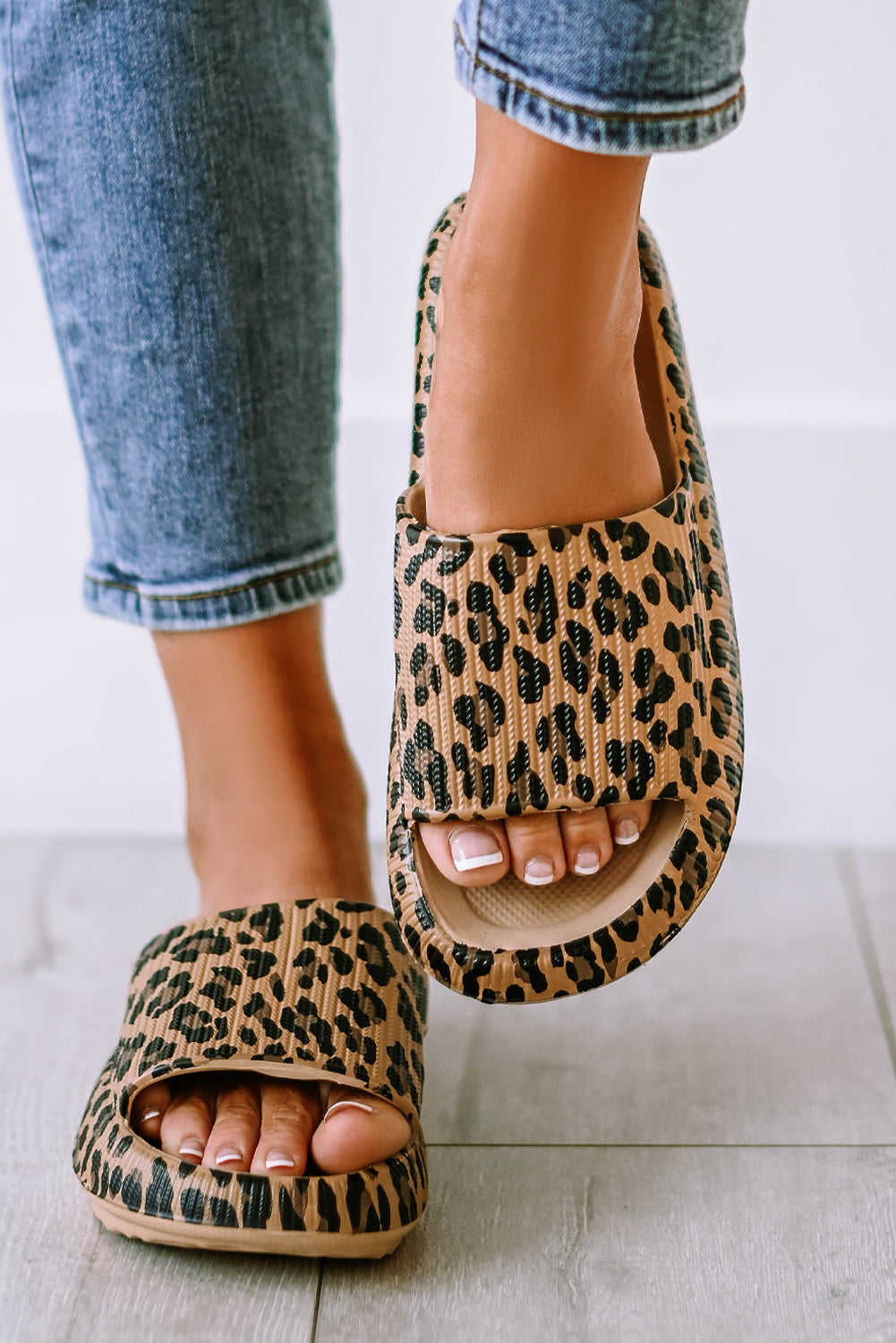 Leopard Cloud Slider Shoes