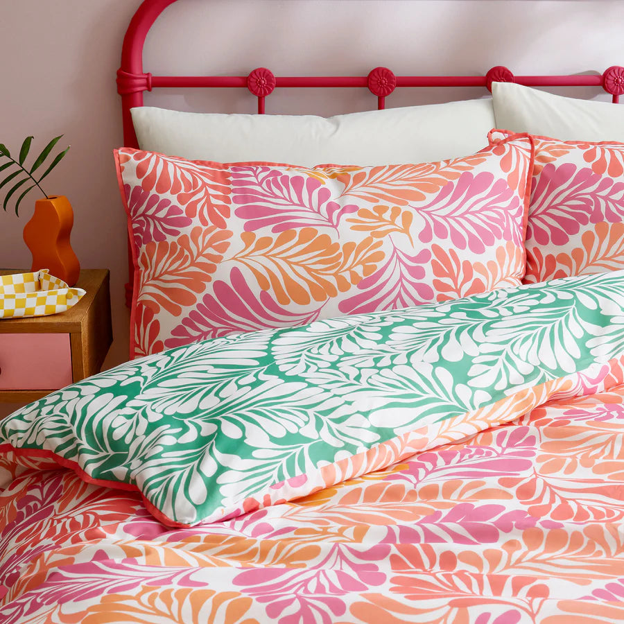 Carmen Duvet Cover Set by Appletree Style in Pink