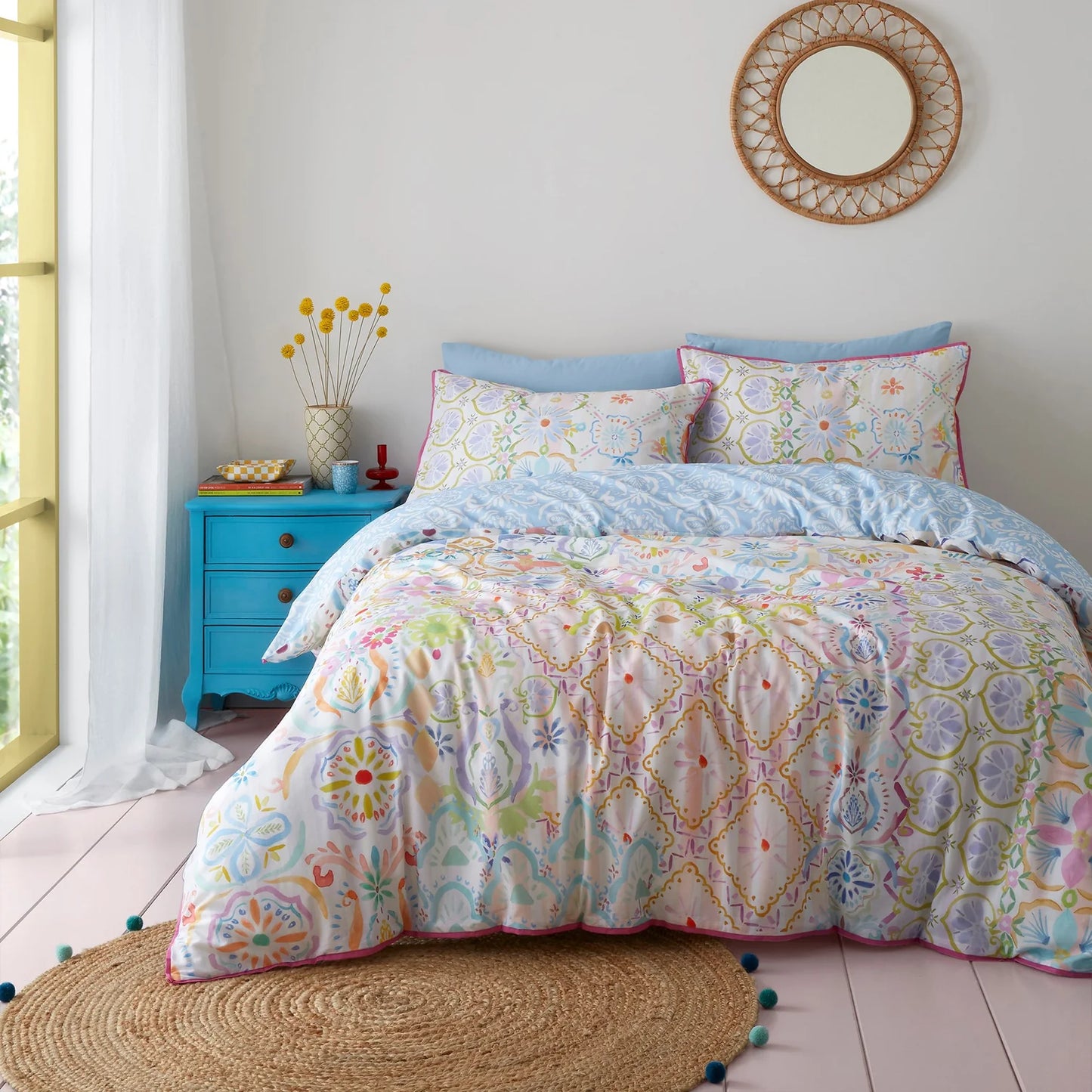 Casablanca Duvet Cover Set by Appletree Style in Multi