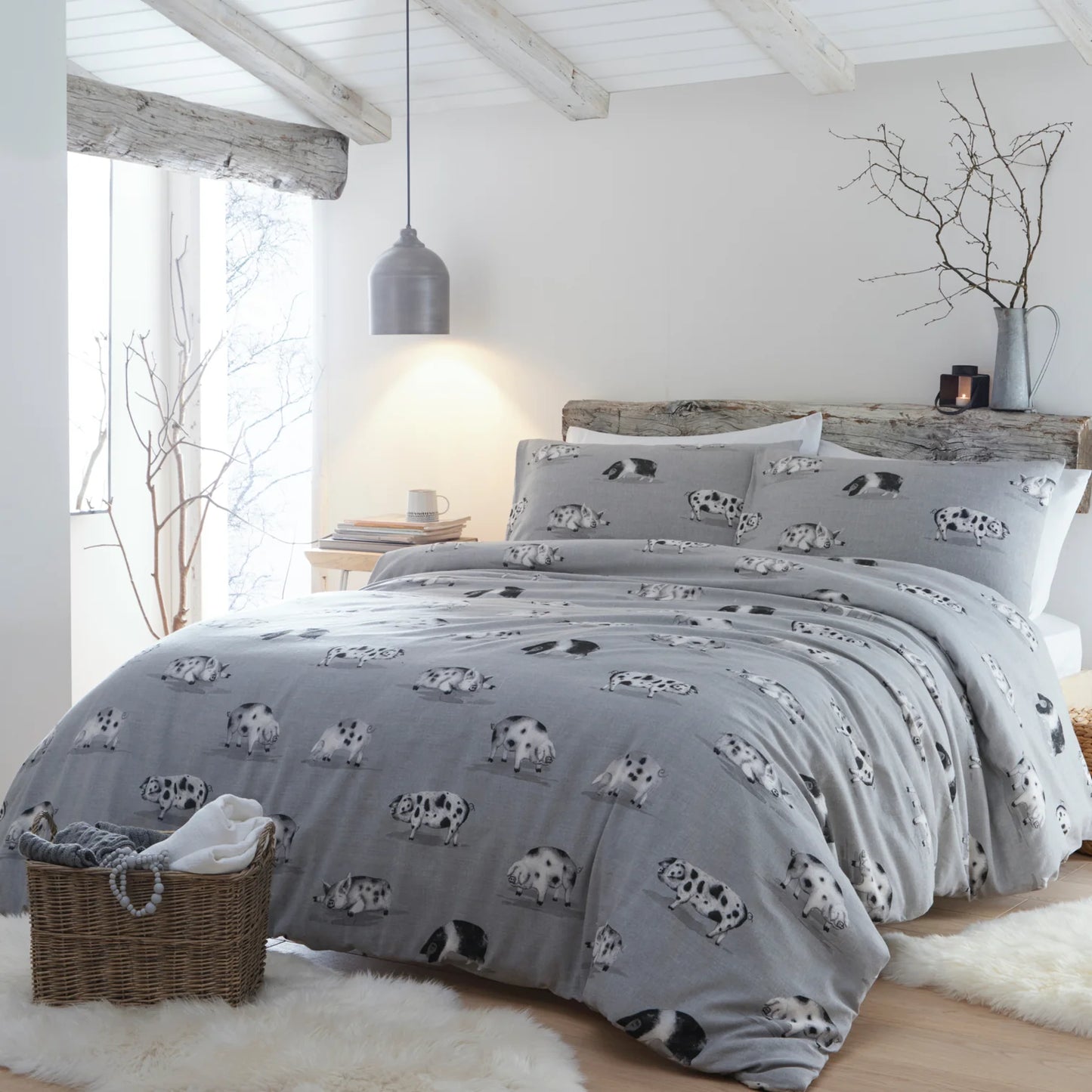 Cosy Pig Duvet Cover Set by Fusion Snug in Grey