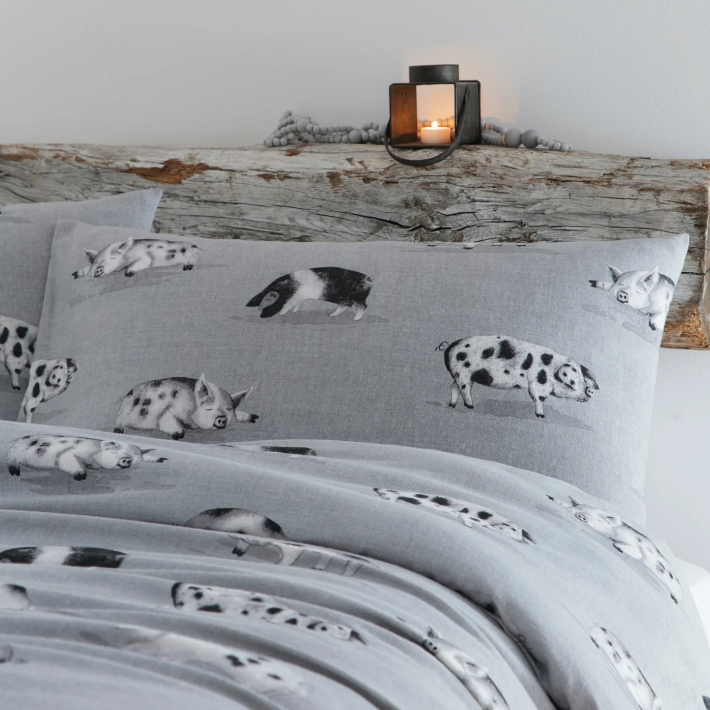 Cosy Pig Duvet Cover Set by Fusion Snug in Grey