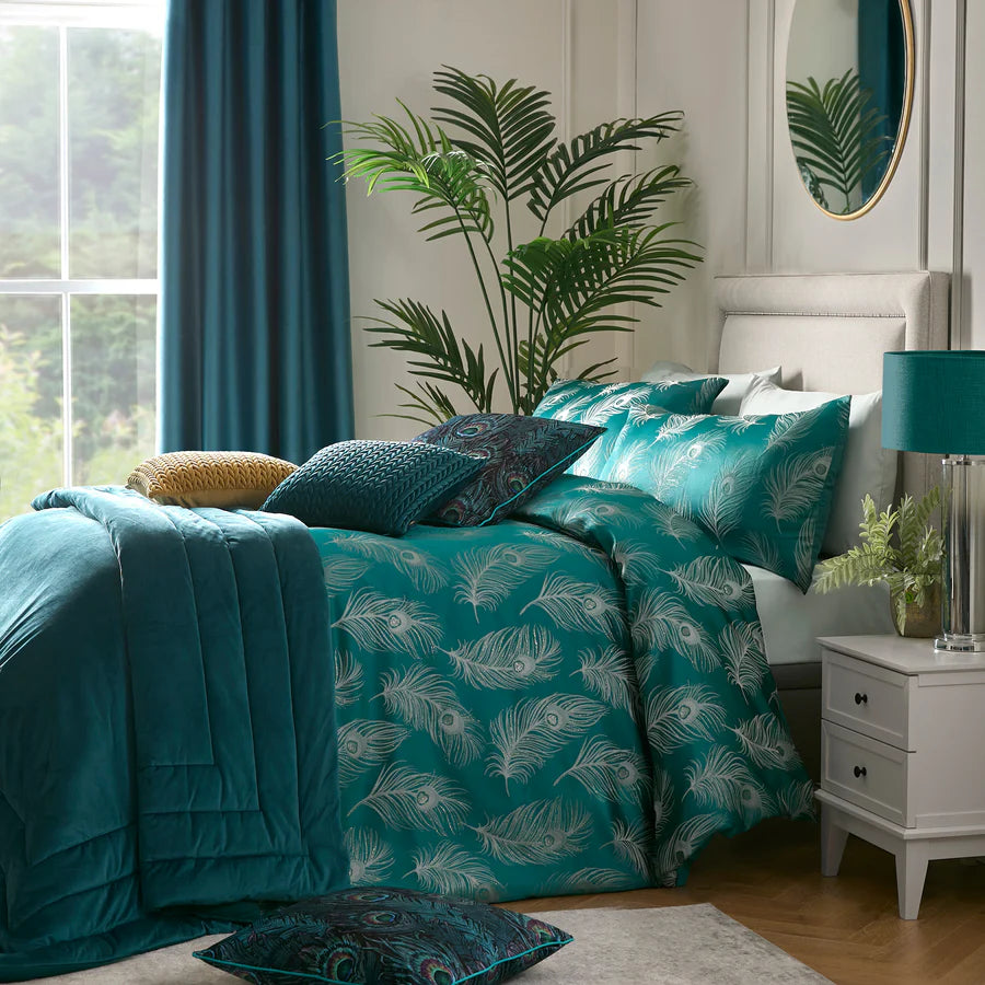 Dandy Duvet Cover Set by Laurence Llewelyn-Bowen in Teal