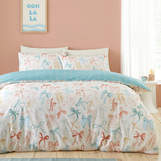Evelyn Duvet Cover Set in Multi