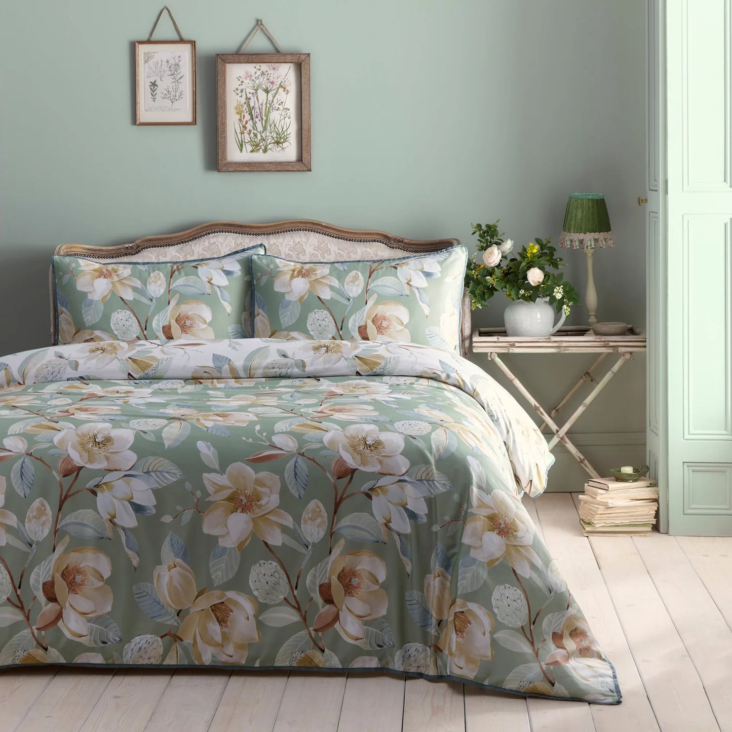 Eleanor Duvet Cover Set by Appletree Heritage in Green