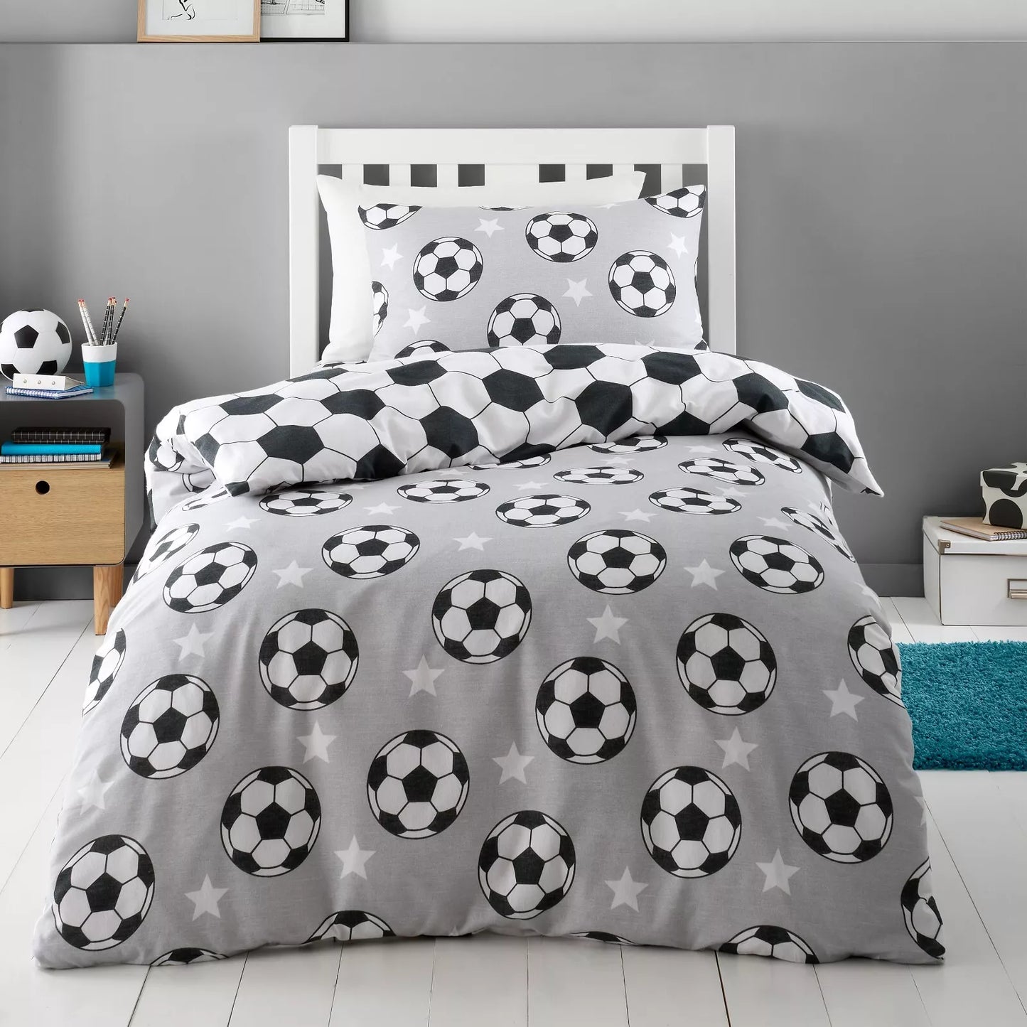 Brushed Football Stars Duvet Cover Set by Catherine Lansfield Kids