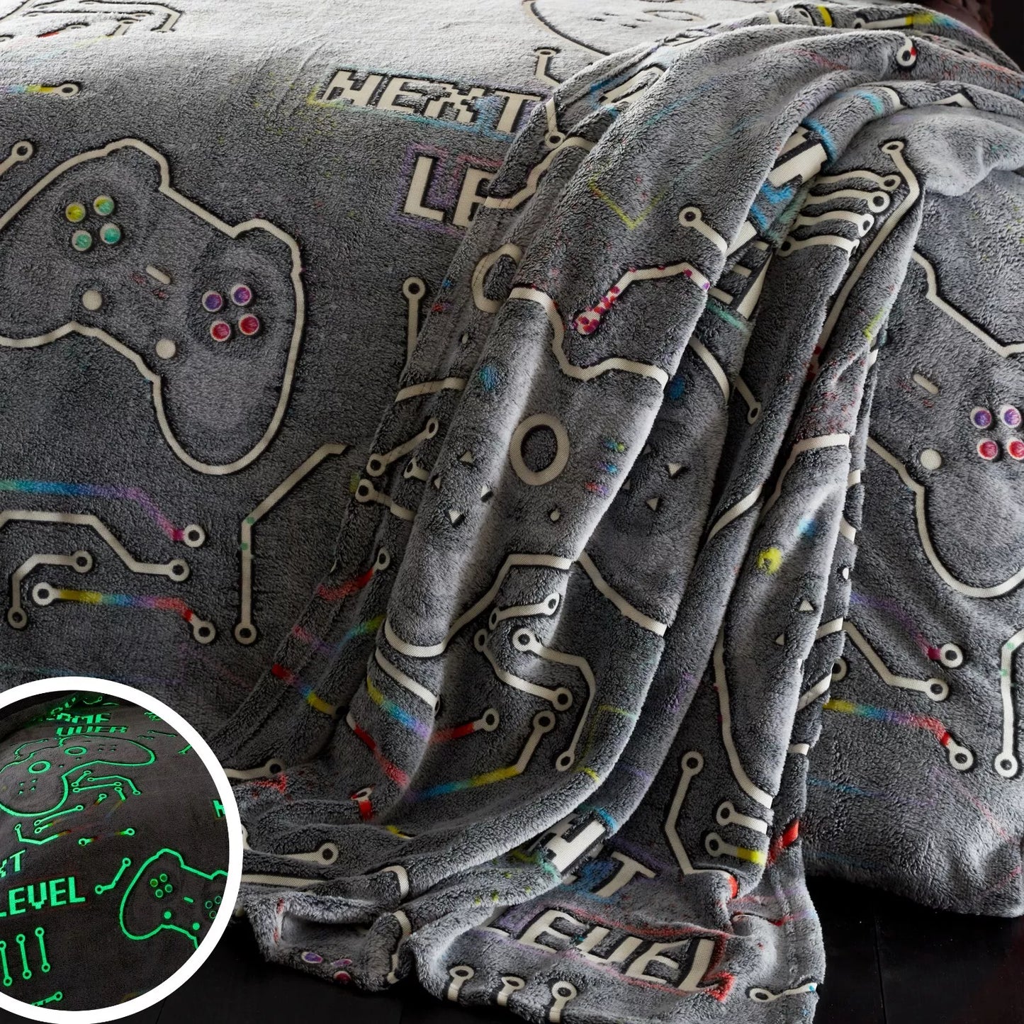 Game Over Fleece Glow in the Dark Throw by Catherine Lansfield Kids