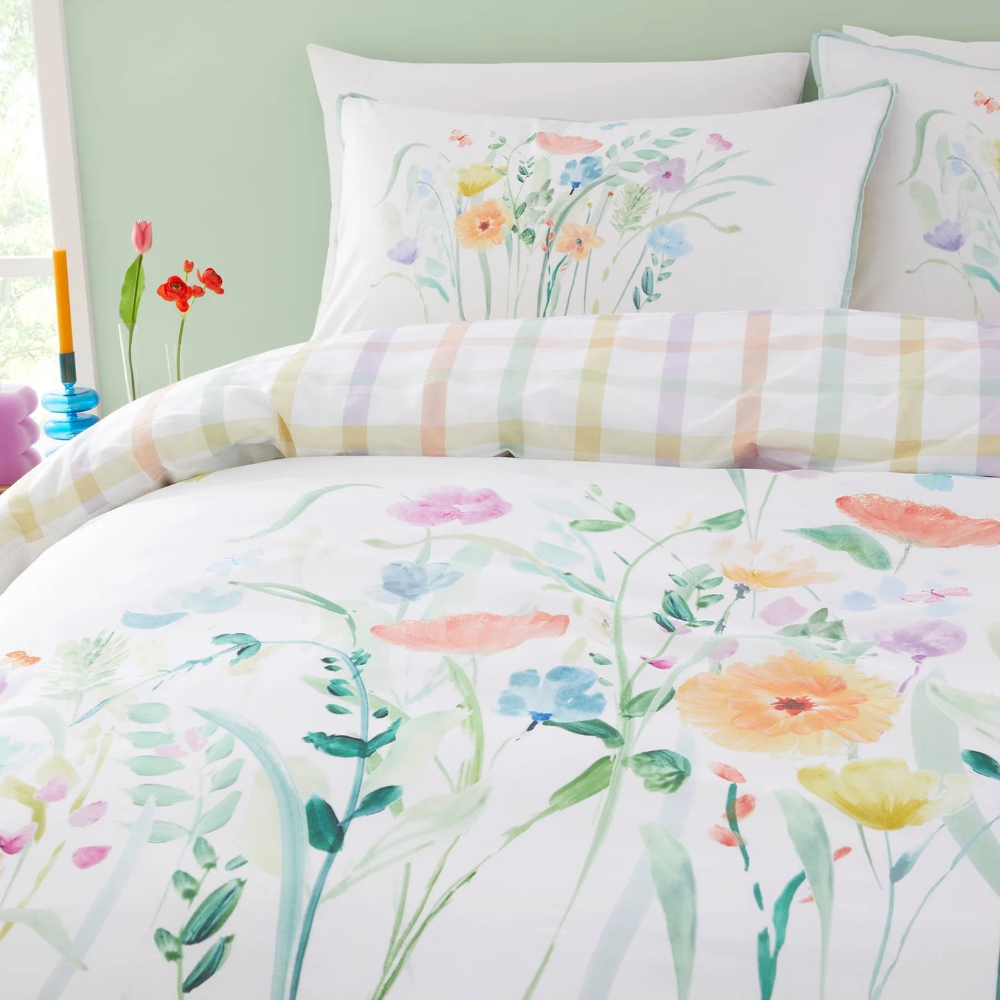 Gardenia Duvet Cover Set by Appletree Style in Multi