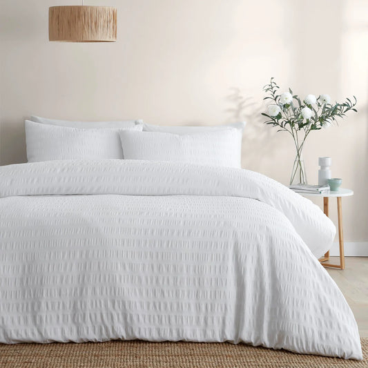 Honley Seersucker Duvet Cover Set by Serene in White