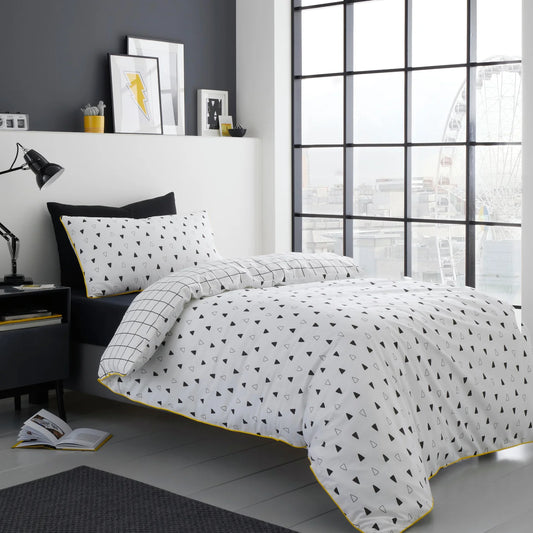 Kite Duvet Cover Set by Fusion in Black/White