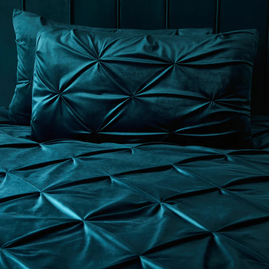 Mira Duvet Cover Set by Soiree in Teal