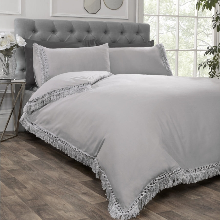 Tia Trellis Duvet Set