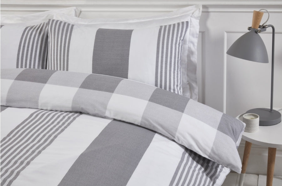 Sustainable Chambray Stripe Duvet Set