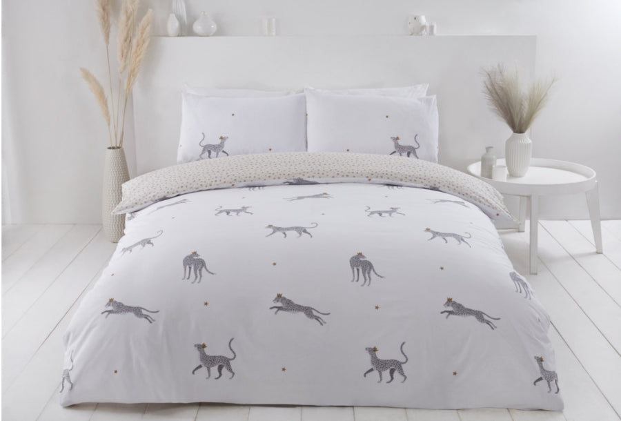 Sustainable Leopard Duvet Set