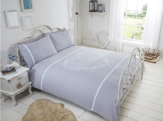 Heart Duvet Set