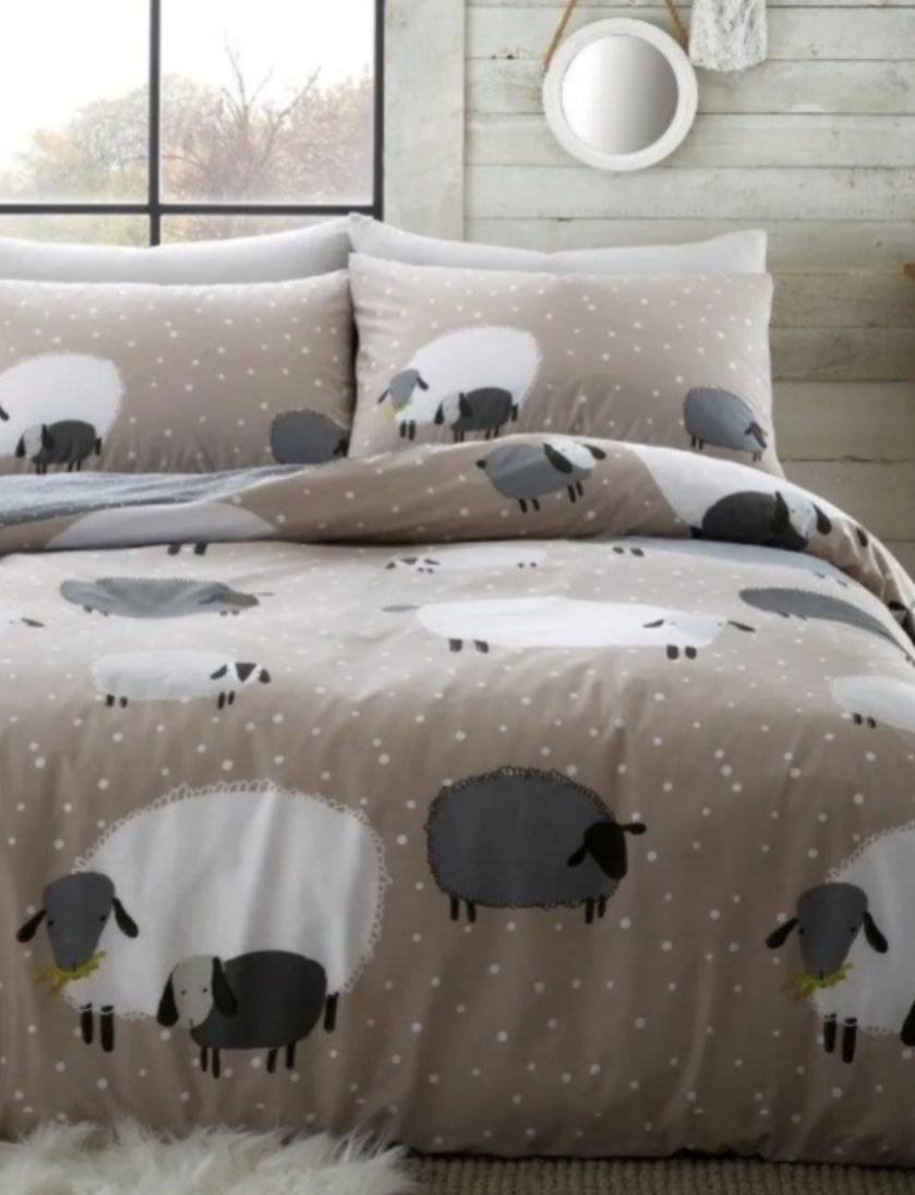 Sheep Duvet Set- Natural