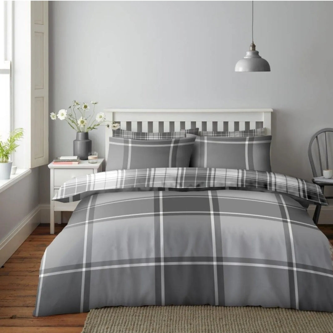 Wimborne Check Duvet Set- Red or Grey