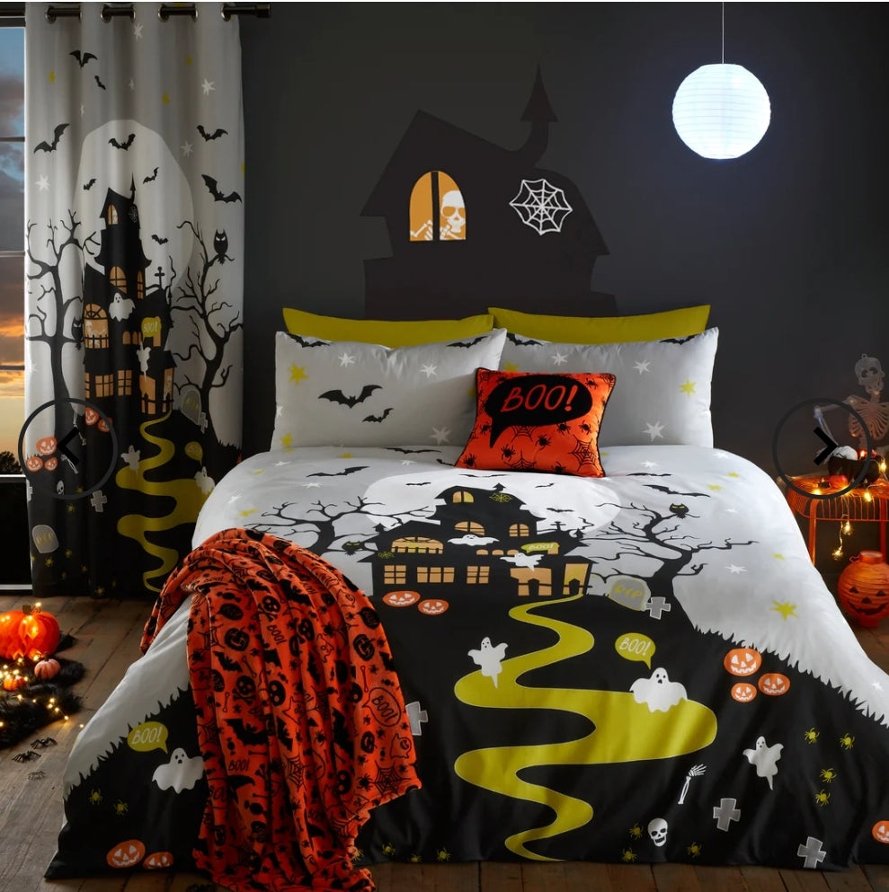 Duvet Cover Set Halloween Haunted House by Bedlam in Grey