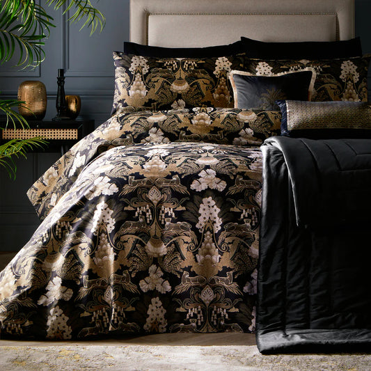 Suburban Jungle 100% Cotton Black & Gold Duvet Cover Set by Laurence Llewelyn-Bowen in Black/Gold