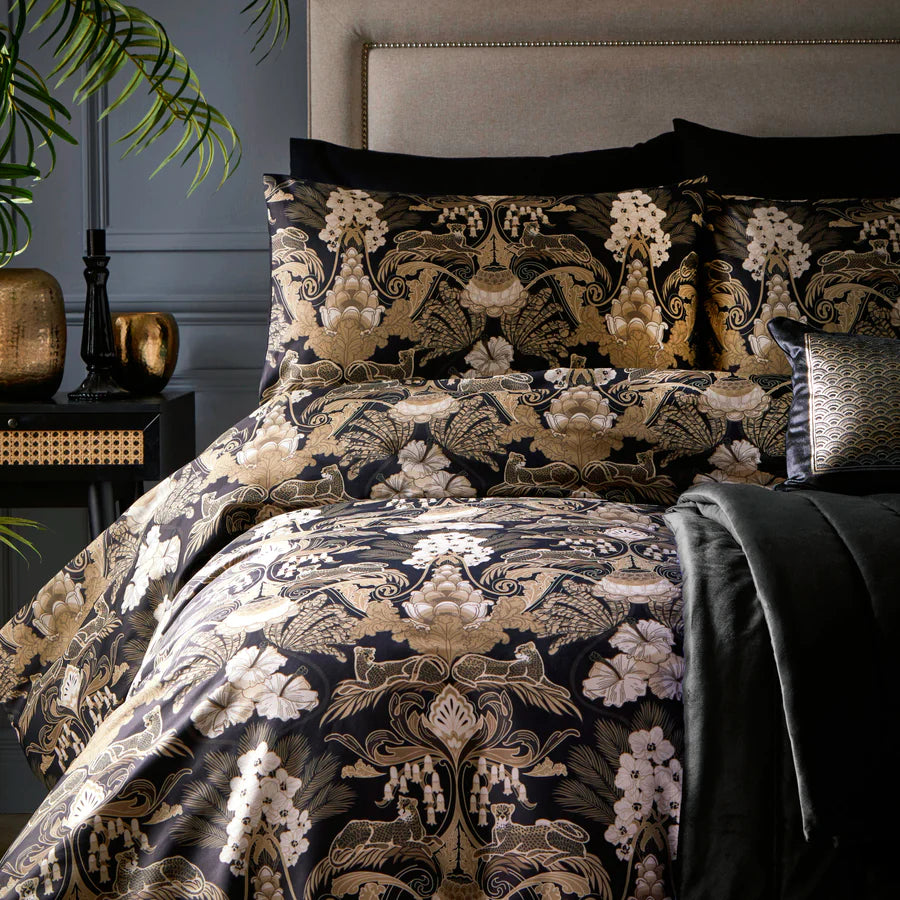 Suburban Jungle 100% Cotton Black & Gold Duvet Cover Set by Laurence Llewelyn-Bowen in Black/Gold