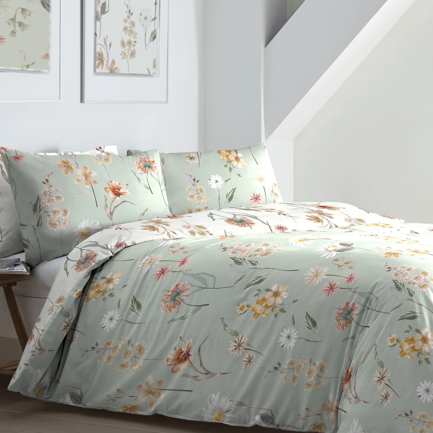 Verity Duvet Cover Set by Appletree Promo in Green