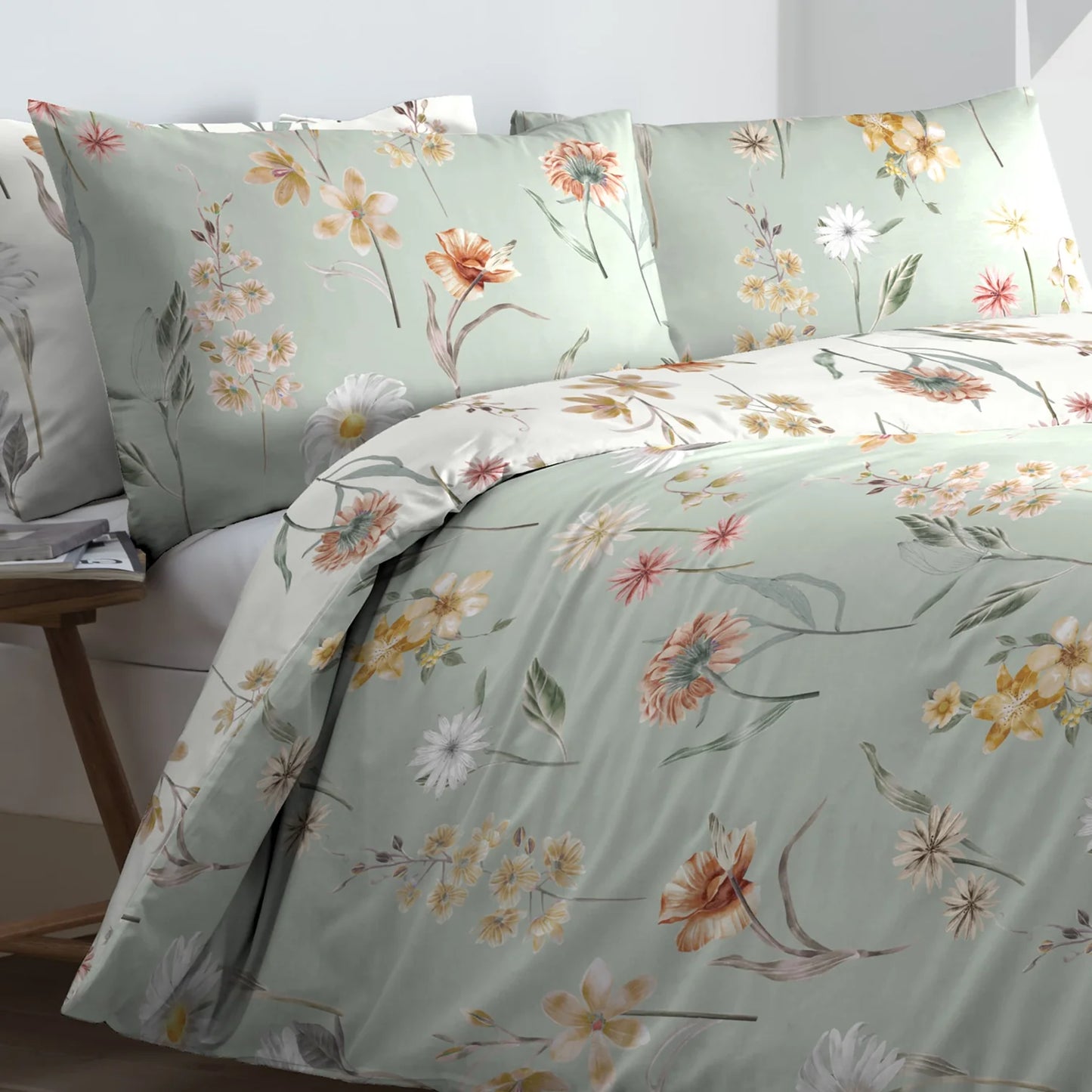 Verity Duvet Cover Set by Appletree Promo in Green