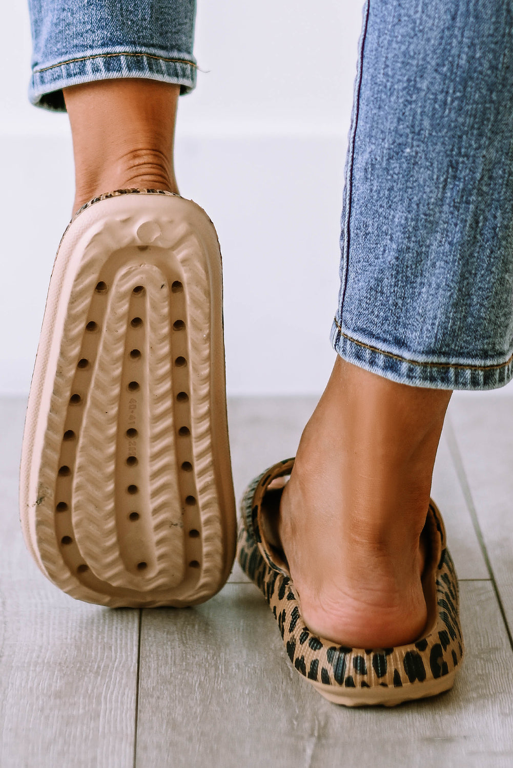 Leopard Cloud Slider Shoes