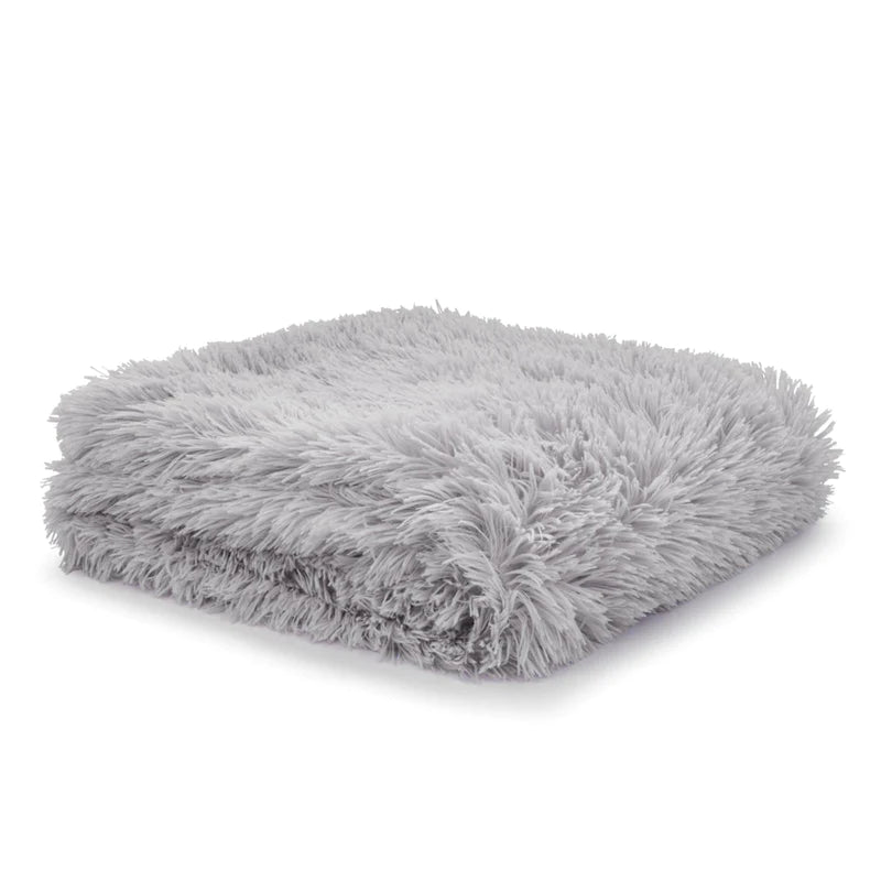 Cuddly Deep Pile Throw Silver