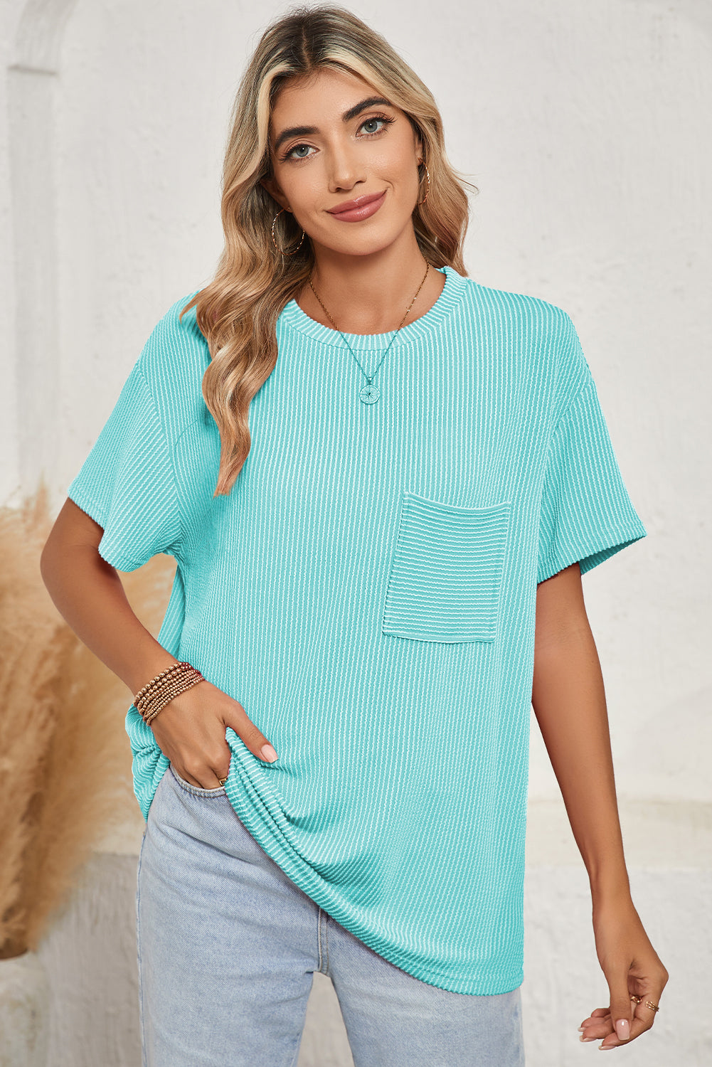 Crinkle Rib Knit Pocketed Loose Fit Crew Neck T Shirt