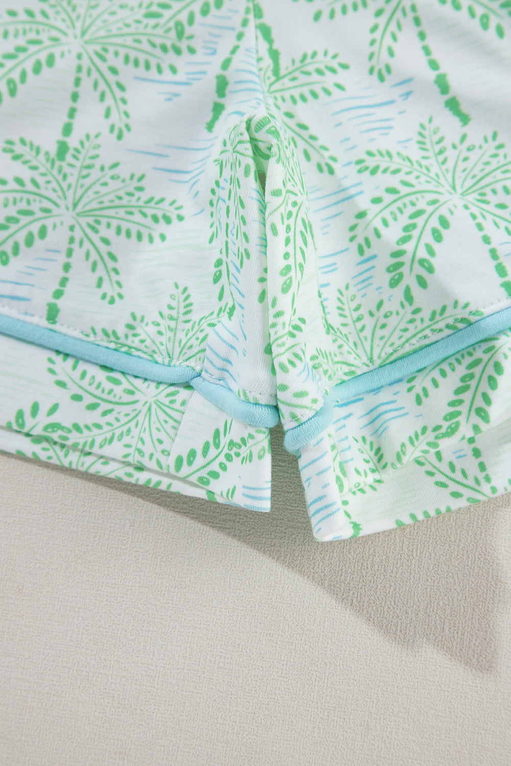 Green Vacation Coco Tree Print Short Sleeve Pajama Set