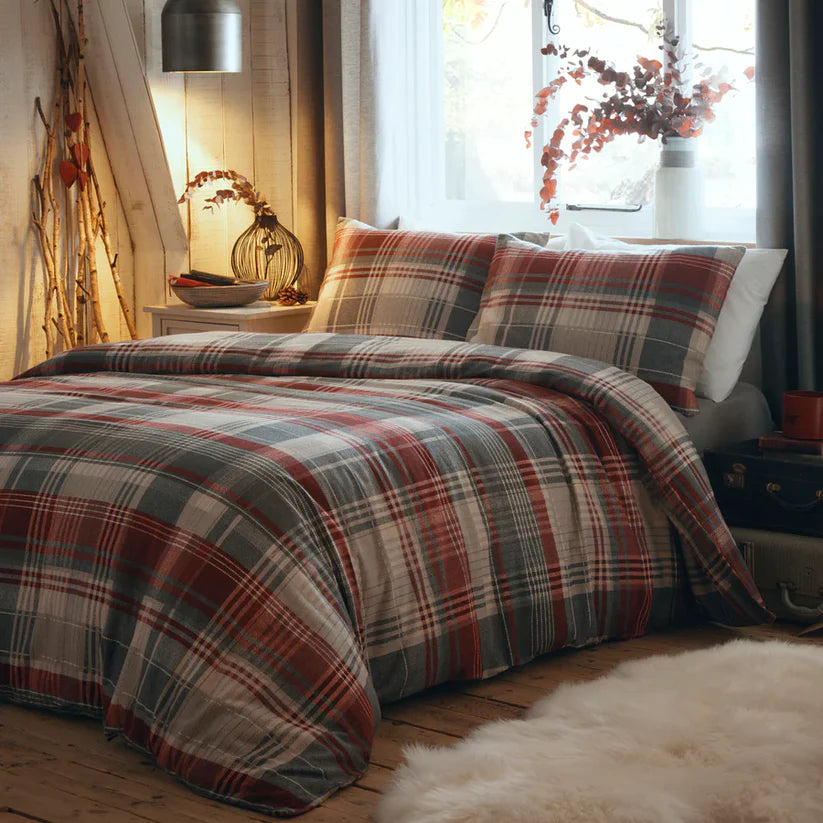 Connolly - 100% Brushed Cotton Checked Duvet Set in Red - by Appletree Hygge