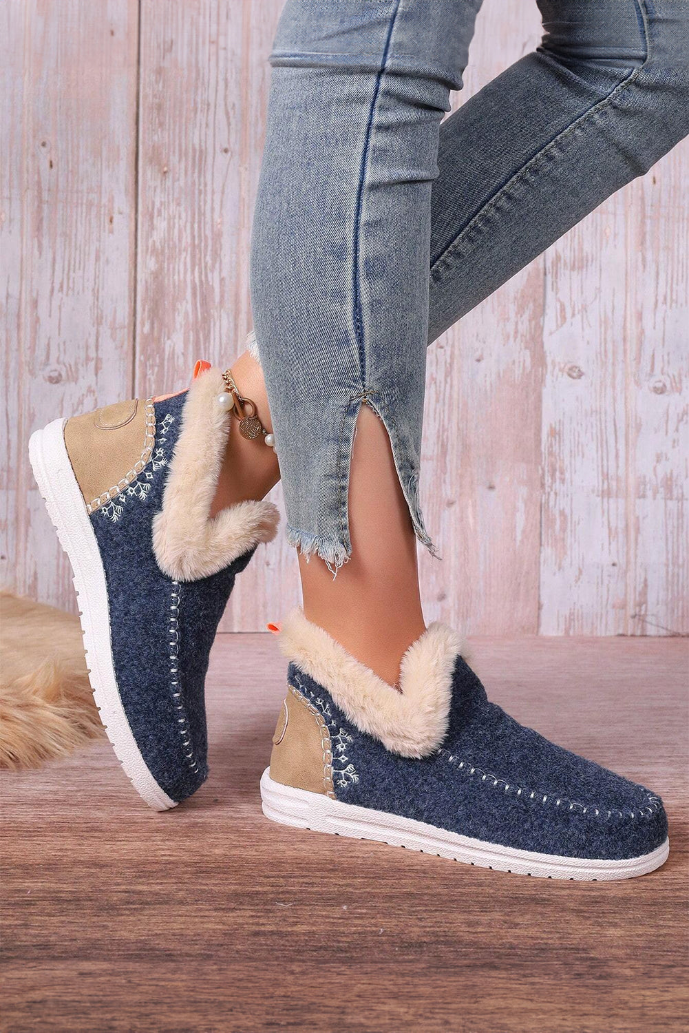 Suede Stitching Patchwork Plush Lined Anklet Boots