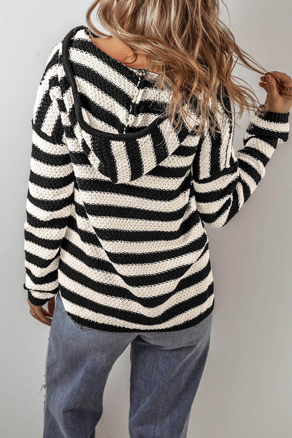 White Striped Kangaroo Pocket Hooded Sweater