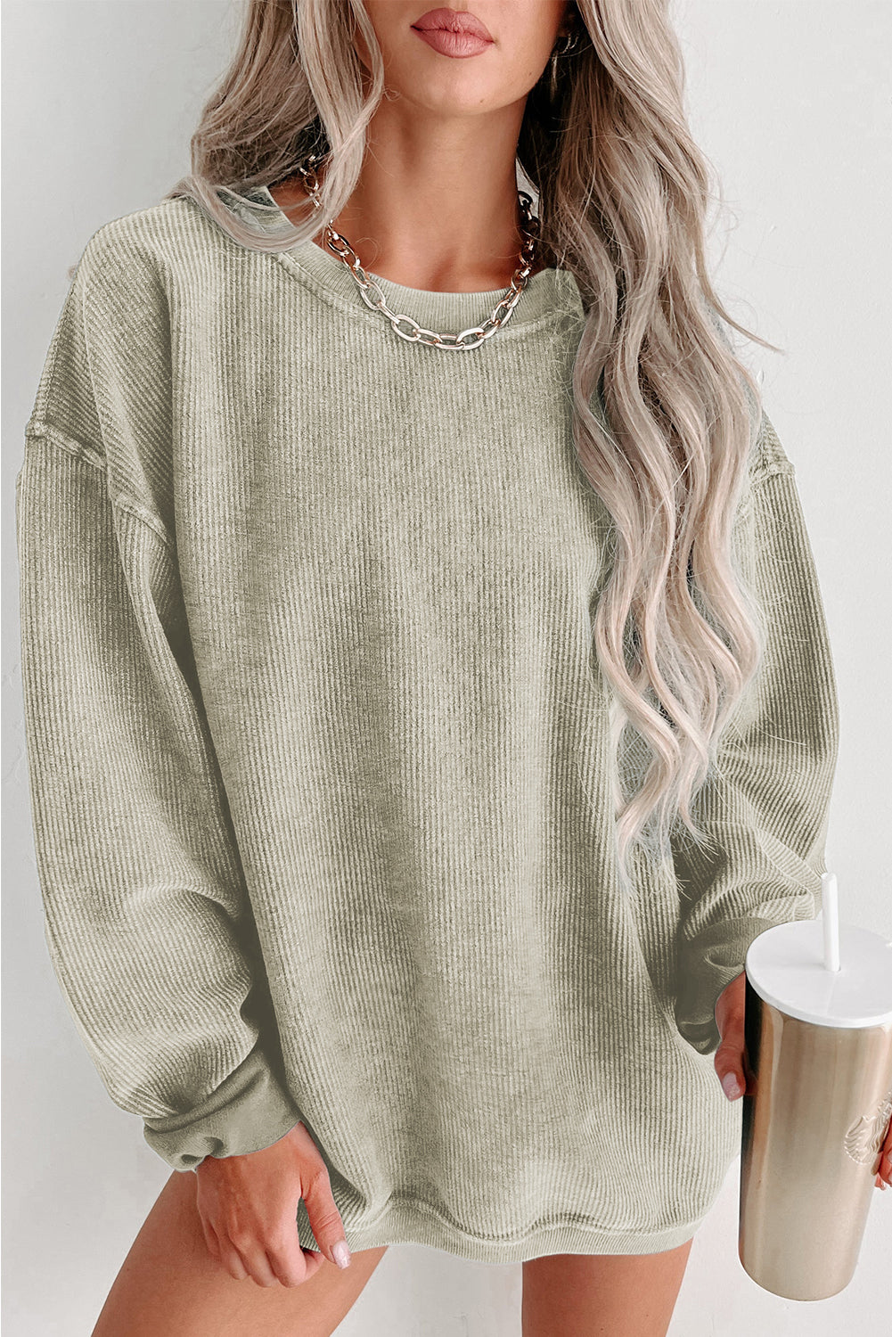 Solid Ribbed Round Neck Pullover Sweatshirt