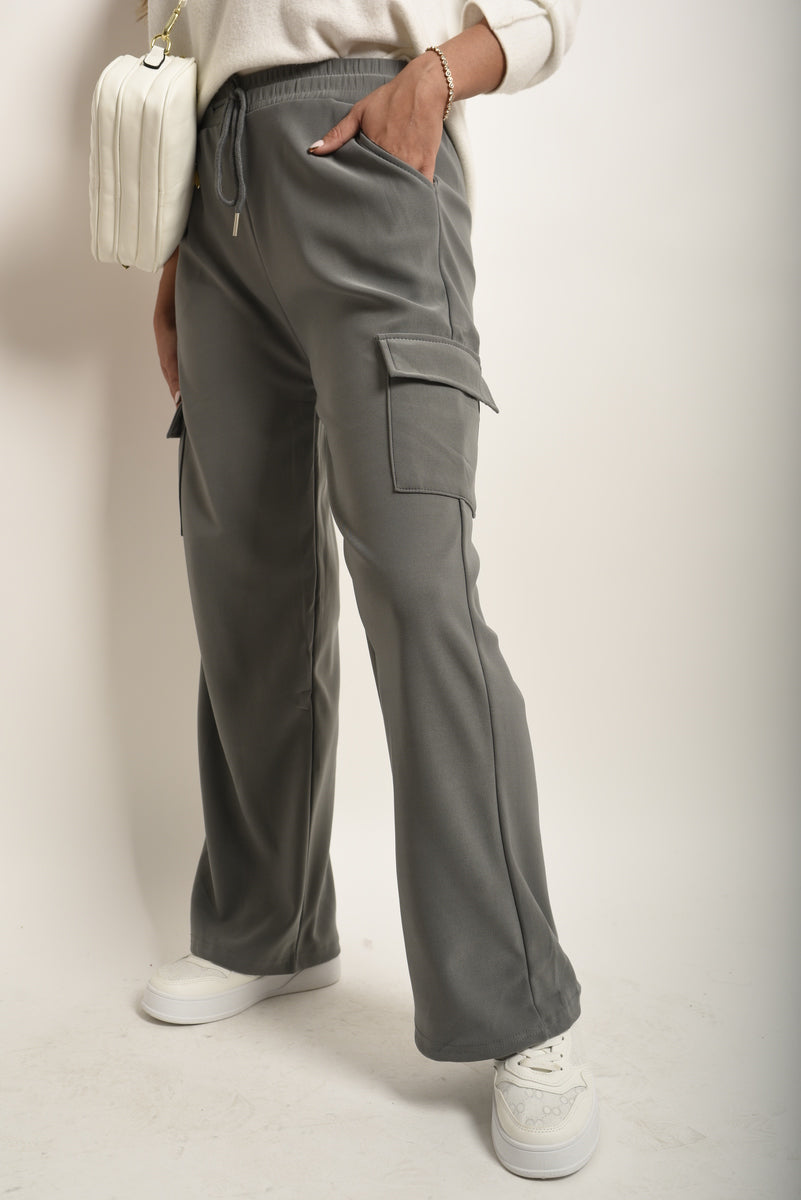 Wide Leg Drawstring Waist Flap Pocket Trouser