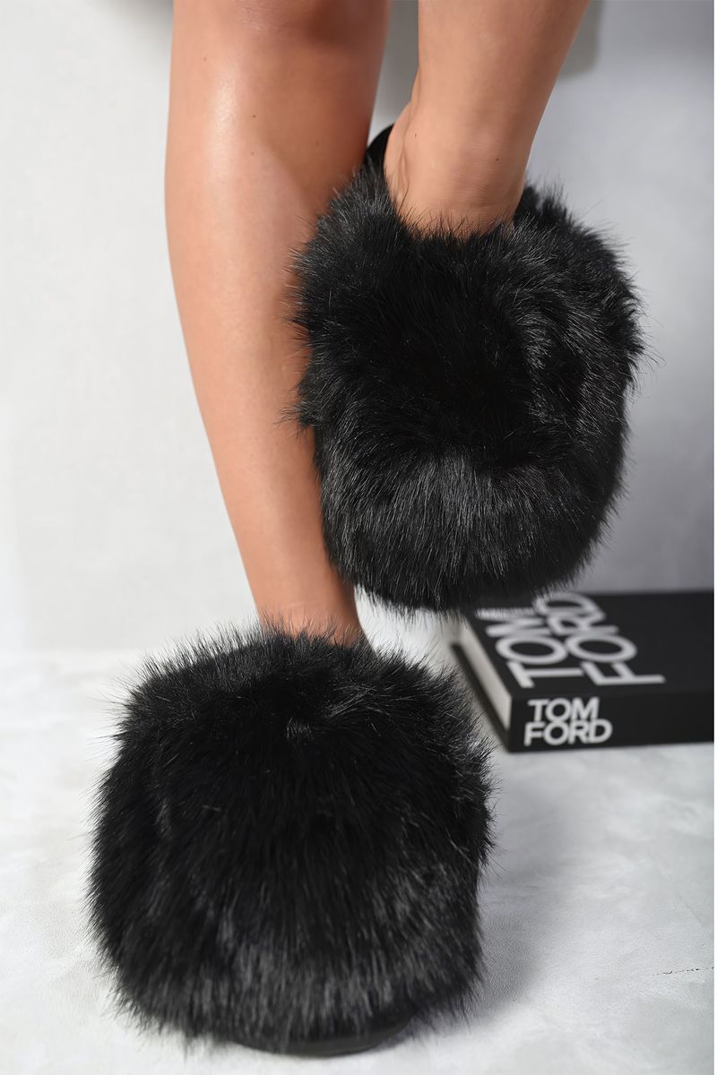 Fluffy Faux Fur Slippers - Limited Sizes/Stock