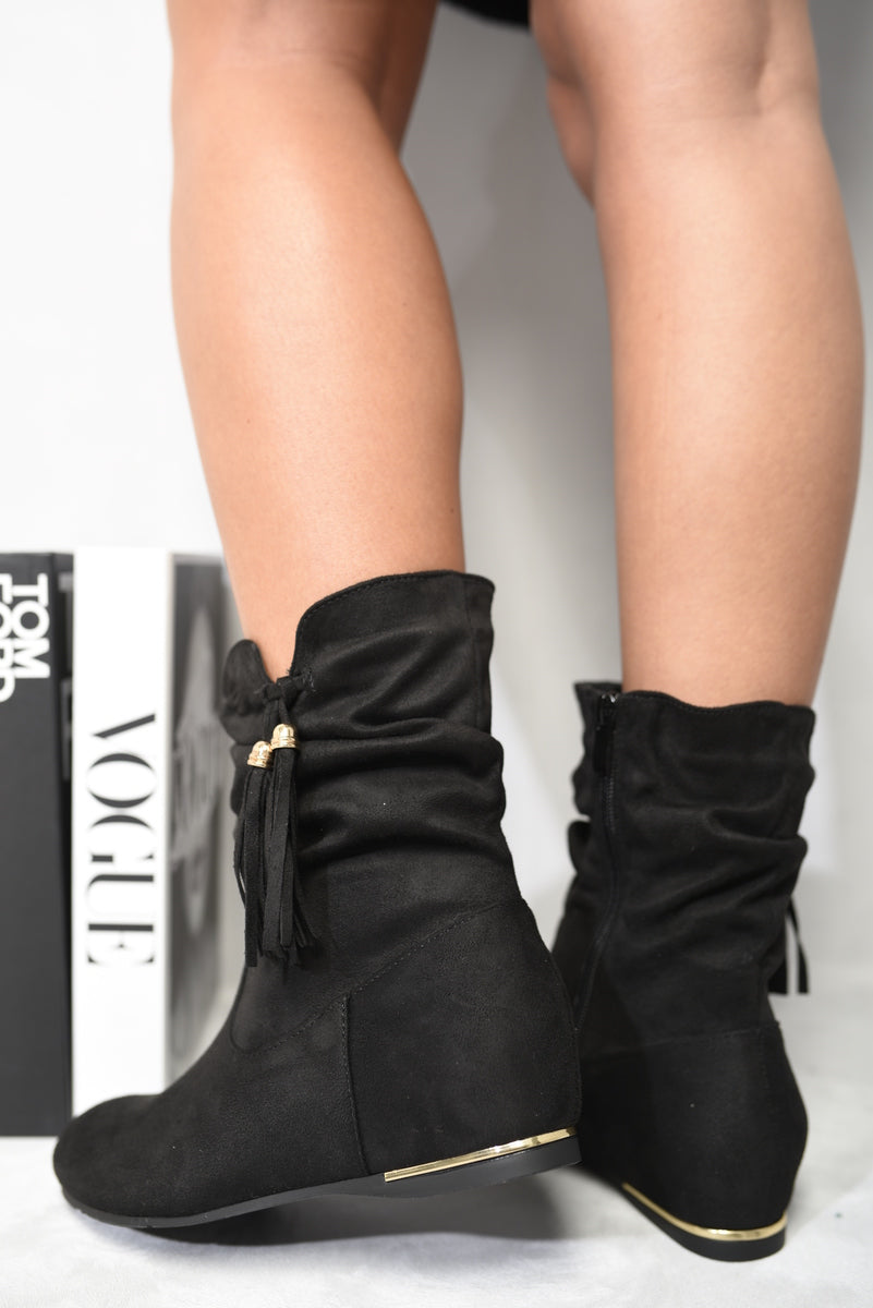 Tassle Detail Rouched Ankle Boots