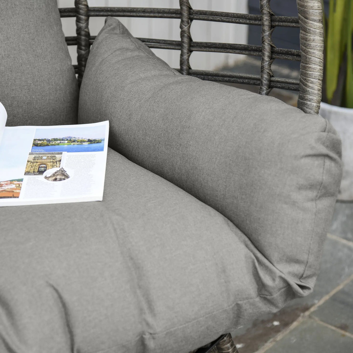 Egg-Shaped Rattan Garden Chair with Thick Cushions