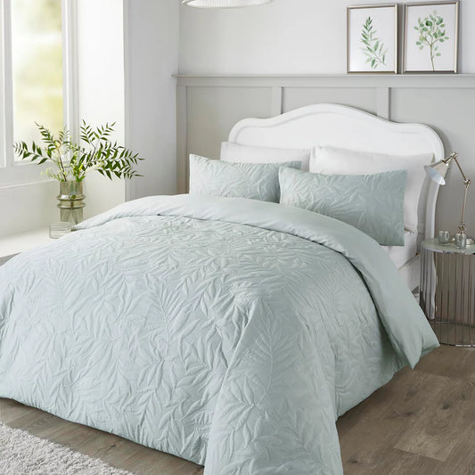 Luana Duvet Cover Set by Serene in Green