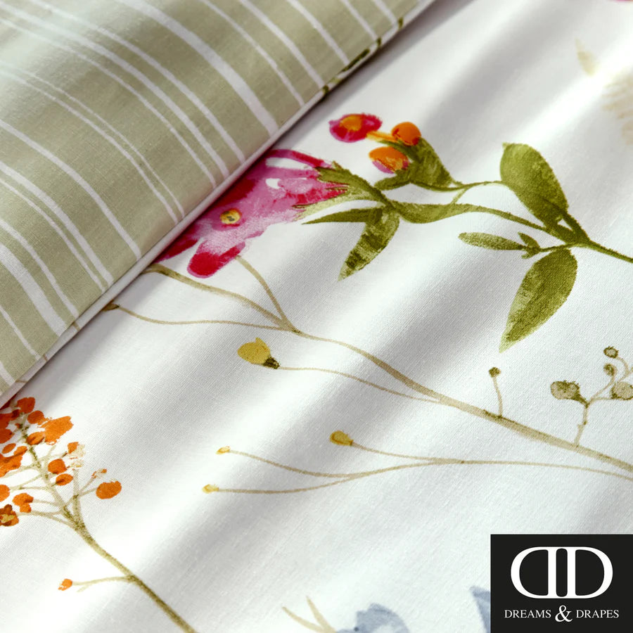 Spring Glade Multicolour Duvet Set - by D&D Design